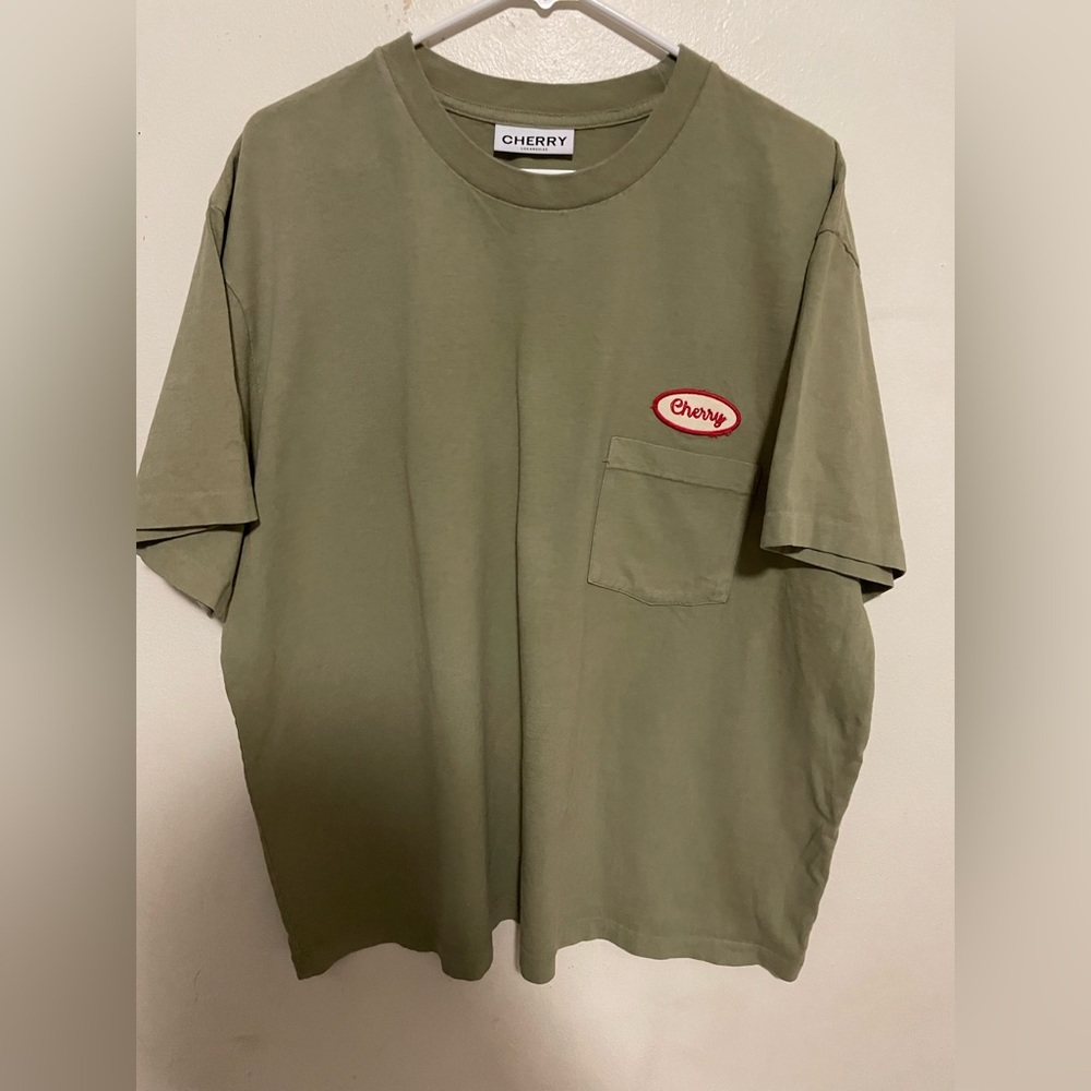 Cherry la shirt